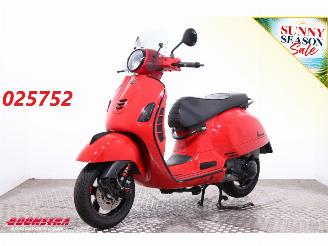 skadebil auto Vespa 108 GTS 300 i.e. Super GTS 300 i.e. Super ABS 14.579 km! 2018/4