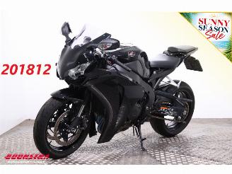 krockskadad bil motor Honda  CBR 1000RR Fireblade CBR 1000RR Fireblade 26.130 km! 2011/8