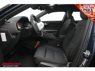 Polestar 2 Standard Range Single Motor 69 kWh Pano Cruise Navi Clima Virtual Apple/Android Memory SHZ LrHZ Camera PDC picture 18