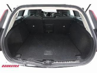 Volvo V-60 2.0 B3 AUT Essential Edition ACC Navi Clima Apple/Android Leder Virtual Camera PDC picture 34