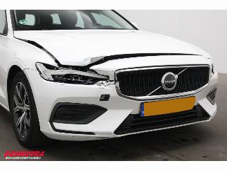 Volvo V-60 2.0 B3 AUT Essential Edition ACC Navi Clima Apple/Android Leder Virtual Camera PDC picture 11
