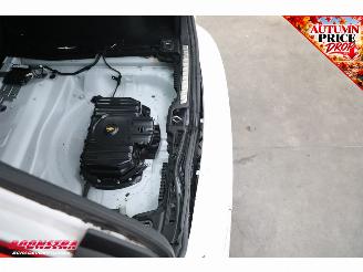 Volvo V-60 2.0 B3 AUT Essential Edition ACC Navi Clima Apple/Android Leder Virtual Camera PDC picture 8