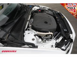 Volvo V-60 2.0 B3 AUT Essential Edition ACC SHZ LrHZ Camera Leder Virtual Navi Clima picture 13