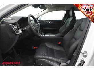 Volvo V-60 2.0 B3 AUT Essential Edition ACC Navi Clima Apple/Android Leder Virtual Camera PDC picture 21
