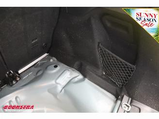 Peugeot 2008 1.2 PureTech Blue Lion Cruise Navi Airco Apple/Android PDC AHK picture 12