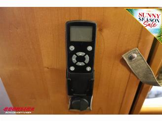 Rapido  7090+F 2.3 MJ Garage Solar Schotel Luifel Fietsendrager Leder Queens Bed Cruise Camera picture 35