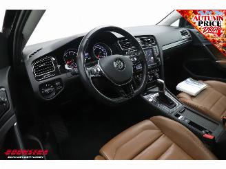 Volkswagen Golf Variant 1.4 TSI DSG Highline Panorama Leder Camera SHZ AHK Apple/Android picture 10