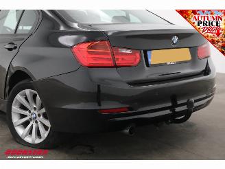 BMW 3-serie 320i AUT Executive Navi Cruise Clima PDC AHK 152.512 km! picture 8