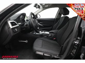 BMW 3-serie 320i AUT Executive Navi Cruise Clima PDC AHK 152.512 km! picture 16