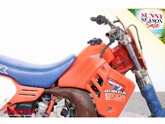Honda  cr125 picture 12