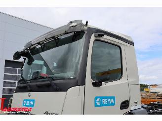 Mercedes Antos 2543 2X PTO ACC 6X2 46.736 km!! picture 12