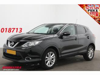 Voiture accidenté Nissan Qashqai 1.2 Connect Edition Pano Cruise Navi Clima Camera PDC Bluetooth 2014/2