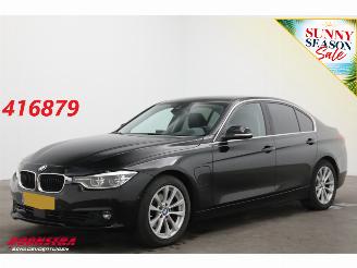 uszkodzony samochody osobowe BMW 3-serie 330e iPerf. M Sport LED ACC HUD H/K Memory Camera LRHZ Leder 2016/8