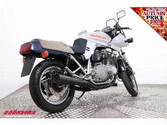 Suzuki GSX 750 S Katana picture 3