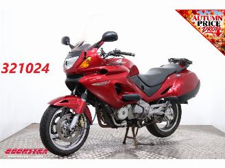 Unfallwagen Honda NT 650 Deauville 14.956 km! 2000/6