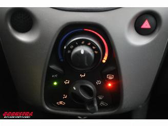 Peugeot 108 1.0 e-VTi Active Airco Bluetooth 71.977 km! picture 23