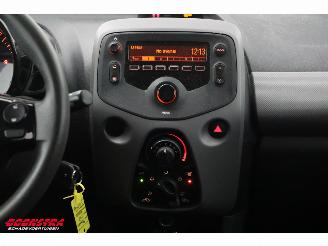 Peugeot 108 1.0 e-VTi Active Airco Bluetooth 71.977 km! picture 16
