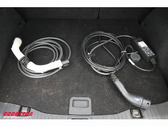 Ford Kuga 2.5 PHEV ST-Line ACC Navi Clima SHZ LrHZ Apple/Android Virtual Camera PDC picture 39