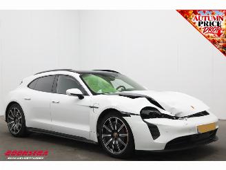 Porsche Taycan GTS 95 kWh Sport Chrono PDLS+ PDCC PTV PTM 4WD 4WS Pano HUD Bose Memory 360° picture 2