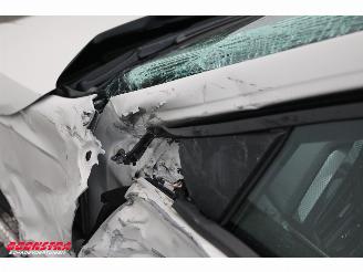 Volkswagen Polo 1.0 TSI Life Virtual ACC Apple/Android picture 16