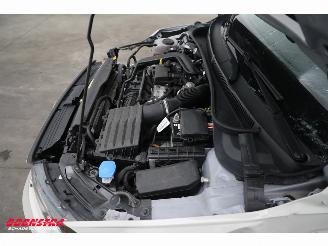Volkswagen Polo 1.0 TSI Life Virtual ACC Apple/Android picture 12