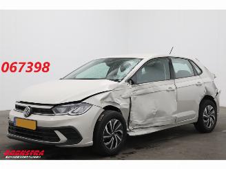 Vaurioauto  passenger cars Volkswagen Polo 1.0 TSI Life Virtual ACC Apple/Android 2022/8