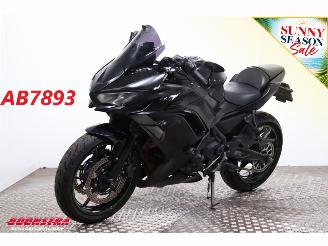 Uttjänta bilar auto Kawasaki Ninja 650 ABS Arrow 2023/11