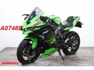 škoda motocykly Kawasaki  Ninja ZX-4RR ABS Akrapovic 2.984 km! 2025/11