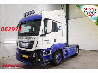 krockskadad bil vrachtwagen MAN TGS 18.360 4X2 Euro 6 2015/3