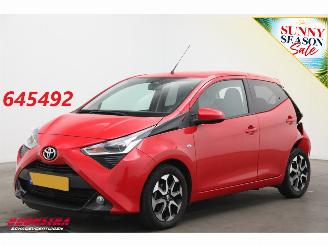 Damaged car Toyota Aygo 1.0 VVT-i x-joy 5-drs Bluetooth Clima Cruise 63.169 km! 2021/6
