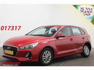 Avarii autoturisme Hyundai I-30 1.4 T-GDI Comfort Clima Cruise Apple/Android Camera PDC 44.536 km! 2017/3