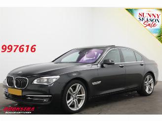 Coche accidentado BMW 7-serie 750i xDrive HE Org.NL! Schuifdak HUD ACC Navi Leder Memory SHZ Camera PDC 2013/2