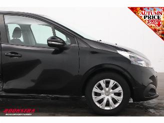 Peugeot 208 1.2 PureTech Blue Lease Cruise Airco Apple/Android PDC picture 8