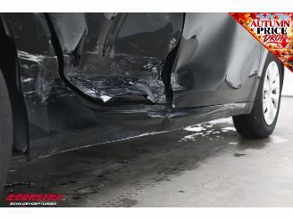 Peugeot 208 1.2 PureTech Blue Lease Cruise Airco Apple/Android PDC picture 6