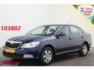 Unfallwagen Skoda Octavia 1.2 TSI Elegance Fahrbereit Cruise Clima PDC 167.545 km! 2010/3