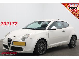 skadebil auto Alfa Romeo MiTo 1.4 T Quadrifoglio Verde Navi Clima Camera PDC 2012/9