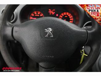 Peugeot Partner 120 1.6 HDI L1 XR Profit + picture 20