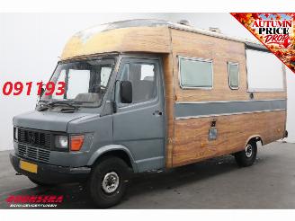 voitures fourgonnettes/vécules utilitaires Mercedes 300-serie 307 D AHK Verkauf Markt Foodtruck APK 05-2027!! 1980/2