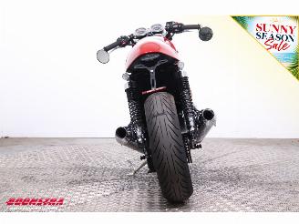 Triumph Thruxton 1200 Vance Hines picture 8