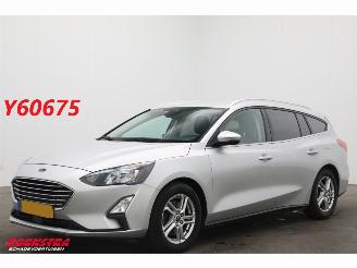 Unfallwagen Ford Focus 1.0 EcoBoost Cruise Navi Airco Apple/Android Camera PDC AHK 2020/10