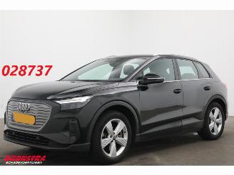 krockskadad bil auto Audi Q4 40 Cruise Clima SHZ Virtual Apple/Android PDC 2022/3