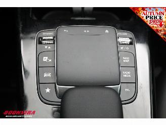 Mercedes Cla-klasse 180 Luxury Line ACC Navi Clima Apple/Android Camera SHZ PDC picture 25