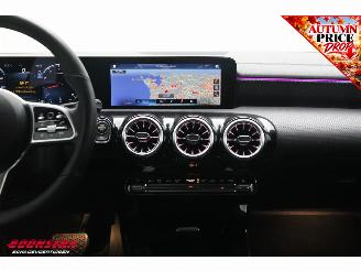 Mercedes Cla-klasse 180 Luxury Line ACC Navi Clima Apple/Android Camera SHZ PDC picture 13