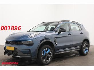 Vaurioauto  passenger cars Lynk & Co 01 1.5 HEV Infinity Pano ACC Navi Clima SHZ Virtual Apple/Android Camera PDC AHK 2022/4