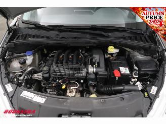 Peugeot 208 1.2 PT Blue Lion Cruise Navi Airco Org.NL + NAP picture 10