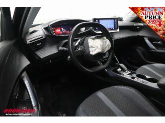 Peugeot 2008 1.2 PT Aut. Allure Cruise Navi Clima Virtual Apple/Android Camera PDC picture 21