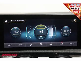 Mercedes A-klasse 180 AMG Pano Navi SHZ Virtual Camera PDC AHK picture 23