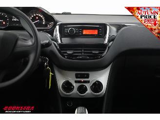 Peugeot 208 1.2 PureTech Like Cruise Airco Bluetooth picture 18