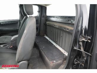 Isuzu D-Max 2.5 4X4 Extended Cab L Airco LMV picture 15