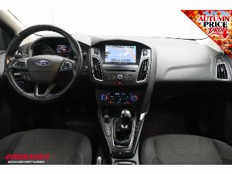 Ford Focus 1.0 Titanium Edition Cruise Navi Clima SHZ PDC AHK picture 6